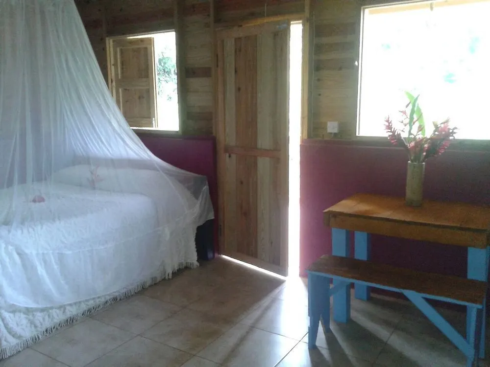 Roots Jungle Retreat Villa Marigot